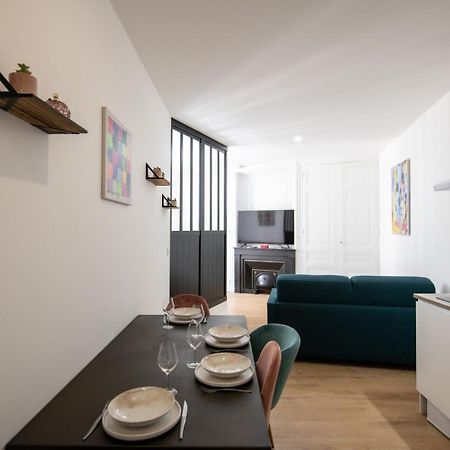 L'Arty - Tres Joli Studio Moderne Place Valmy 리옹 외부 사진