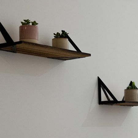 L'Arty - Tres Joli Studio Moderne Place Valmy 리옹 외부 사진